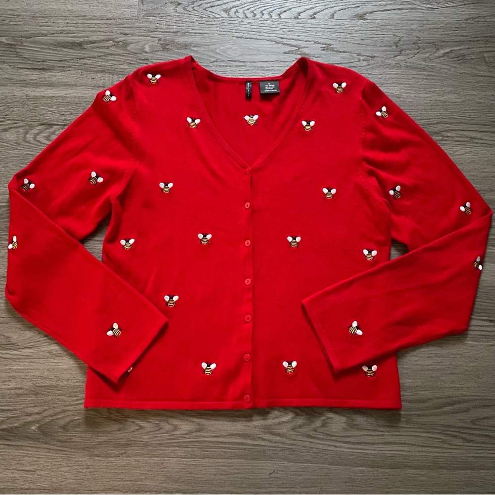 Etoile Embroidered Bee’s Red Cardigan Sweater V Neck Size M